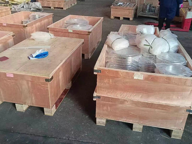 packaging of 3 way stainless steel elbow